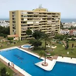La Colina Studios